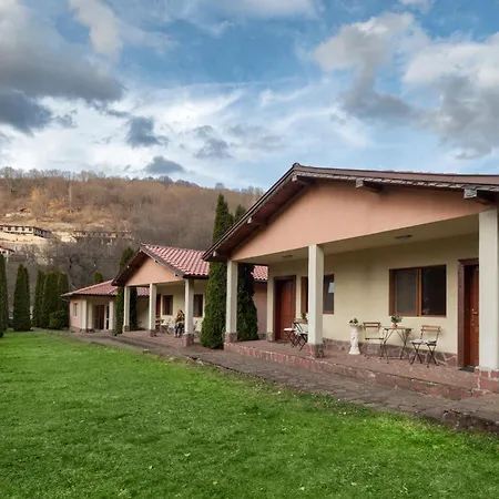 тихия кът 3*