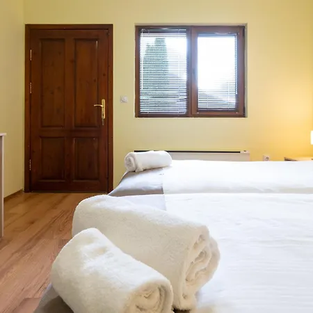 тихия кът ריבריקה